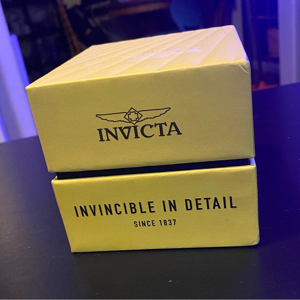 Like New Invicta Pro Diver Men's Watch (26974)